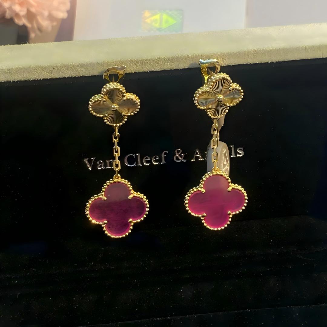 [Imperial] NEW CLOVER 2 MOTIF PINK ENAMEL EARRINGS