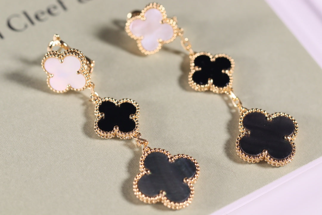 ¡®Imperial¡¯CLOVER EARRINGS GOLD ONYX MOP 3 MOTIF