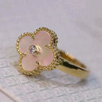 ¡®Imperial¡¯CLOVER PINK MOP RING GOLD DIAMOND