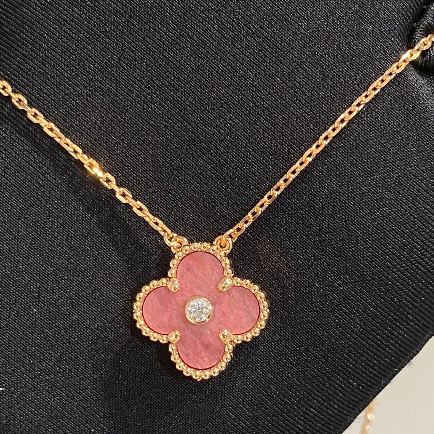 ¡®Imperial¡¯CLOVER 15MM DIAMOND RHODONITE NECKLACE