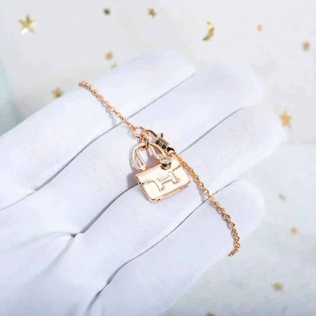 ¡®Imperial¡¯AMULETTE PEDANT ROSE GOLD NECKLACE