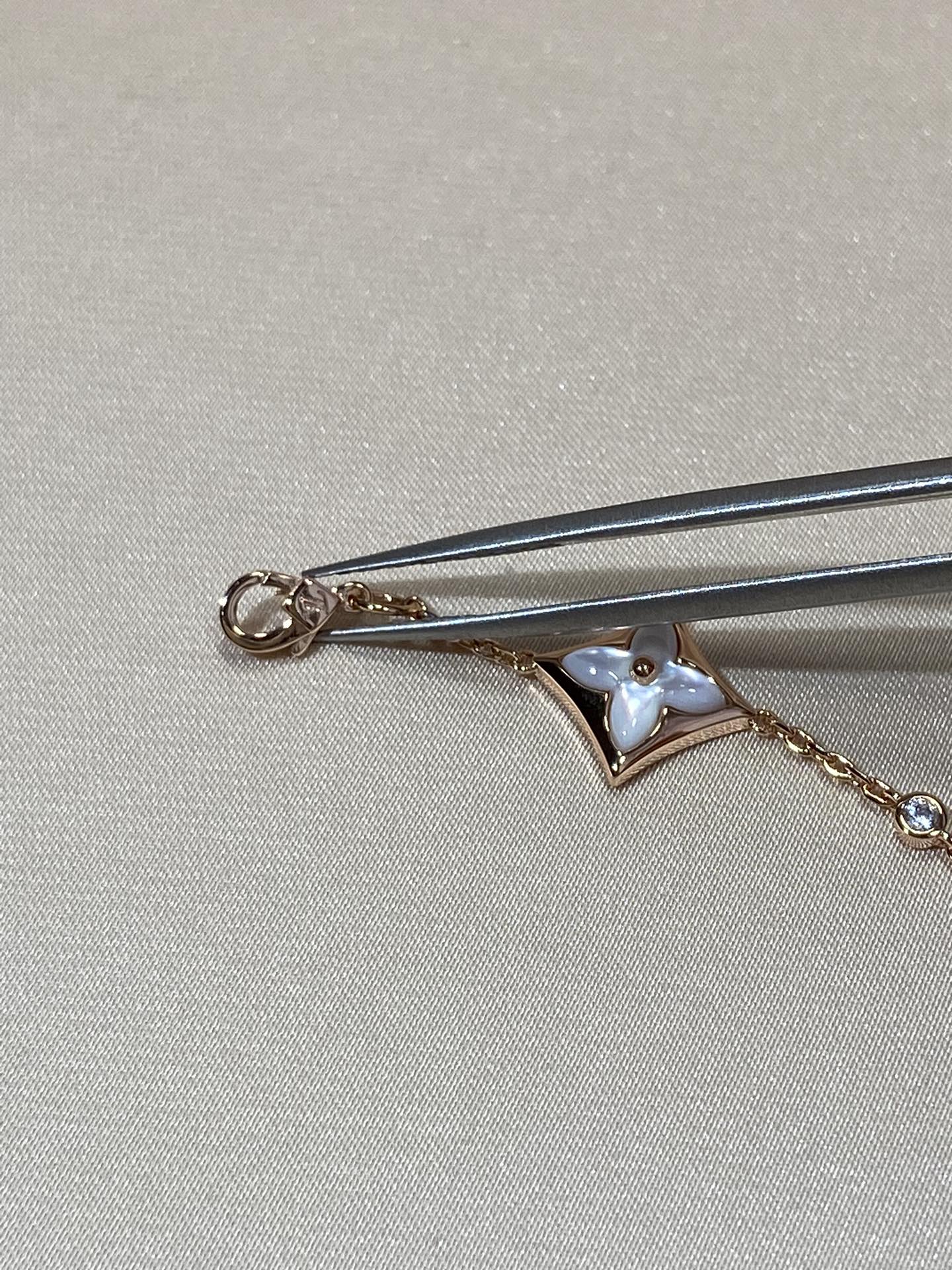 ¡®Imperial¡¯STAR 4 MOTIF MOP DIAMOND PINK GOLD BRACELET