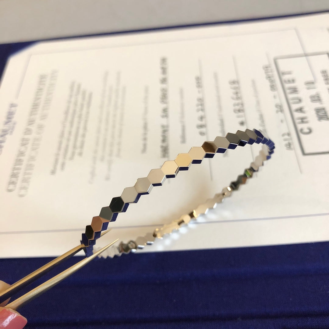 ¡®Imperial¡¯BEE LOVE BRACELET