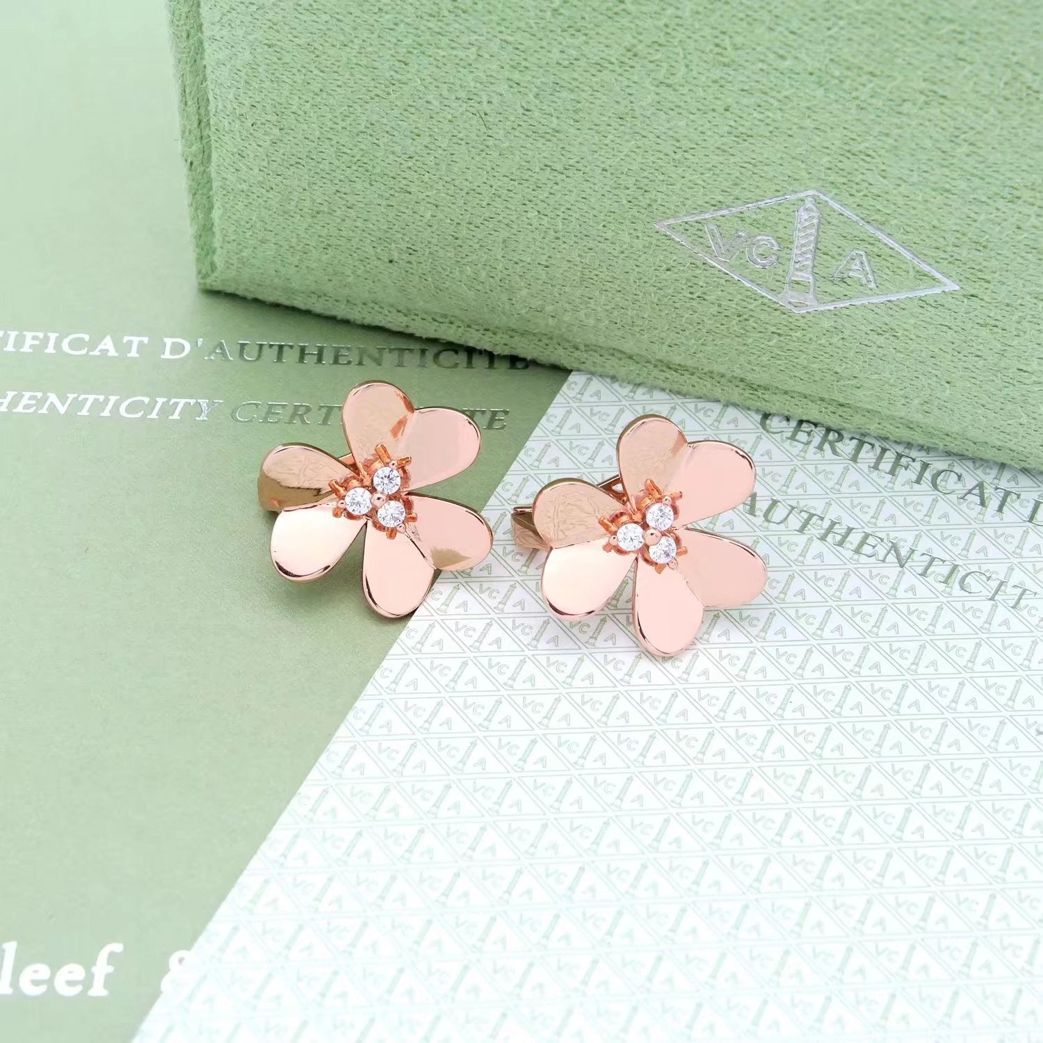 ¡®Imperial¡¯FRIVOLE EARRINGS- LARGE MODEL