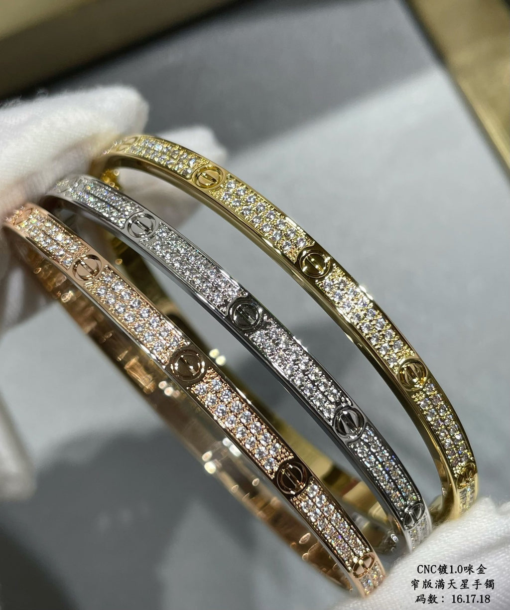 「インペリアル」LOVEブレスレット 3.65MM ダイヤモンドパヴェ