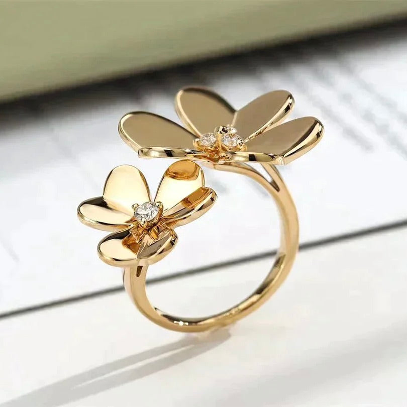 ¡®Imperial¡¯CLOVER COMOS GOLD DIAMOND RING