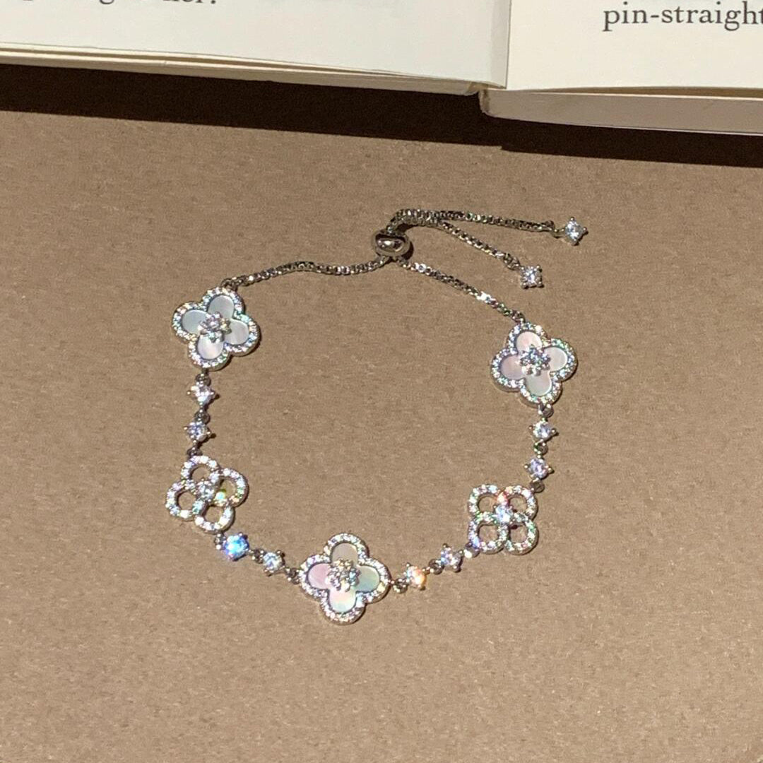 ¡®Imperial¡¯CLOVER 5 MOTIF PINK BLUE RED WHITE BRACELET