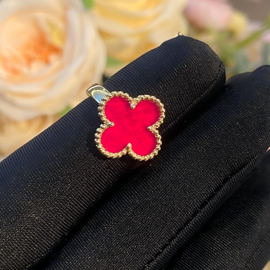 [Imperial] NEW CLOVER PINK ENAMEL RINGS