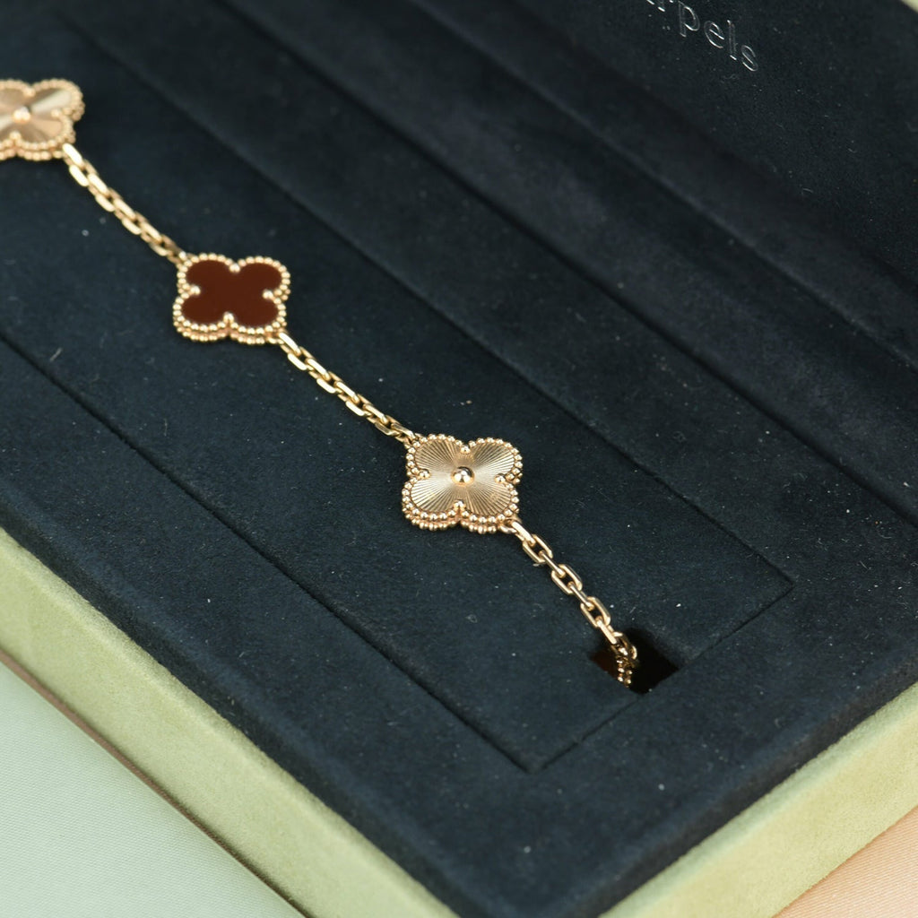 ¡®Imperial¡¯CLOVER  5 MOTIFS CARNELIAN GOLD BRACELET