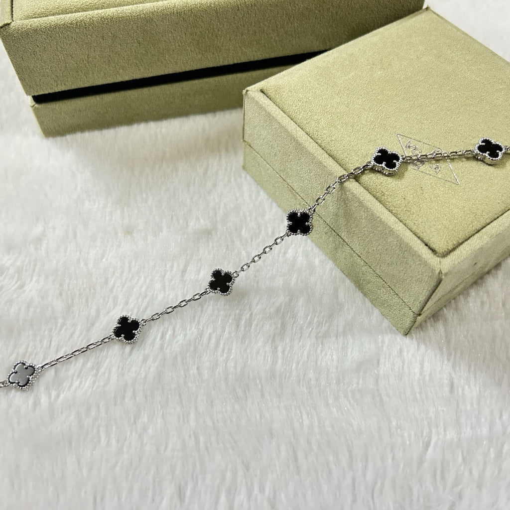 [¡®Imperial¡¯]CLOVER 6 MOTIF  ONYXS BRACELET