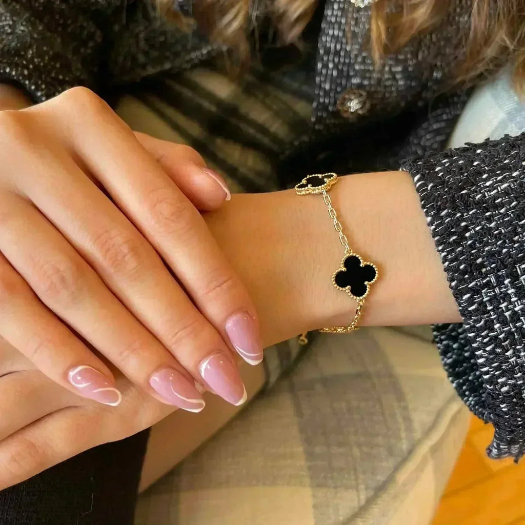 ¡®Imperial¡¯CLOVER  5 MOTIFS BLACK ONYX BRACELET