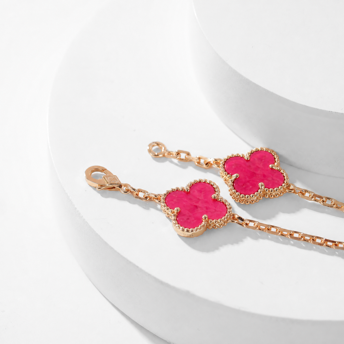 [Imperial] NEW CLOVER 10 MOTIFS PINK ENAMEL NECKLACE