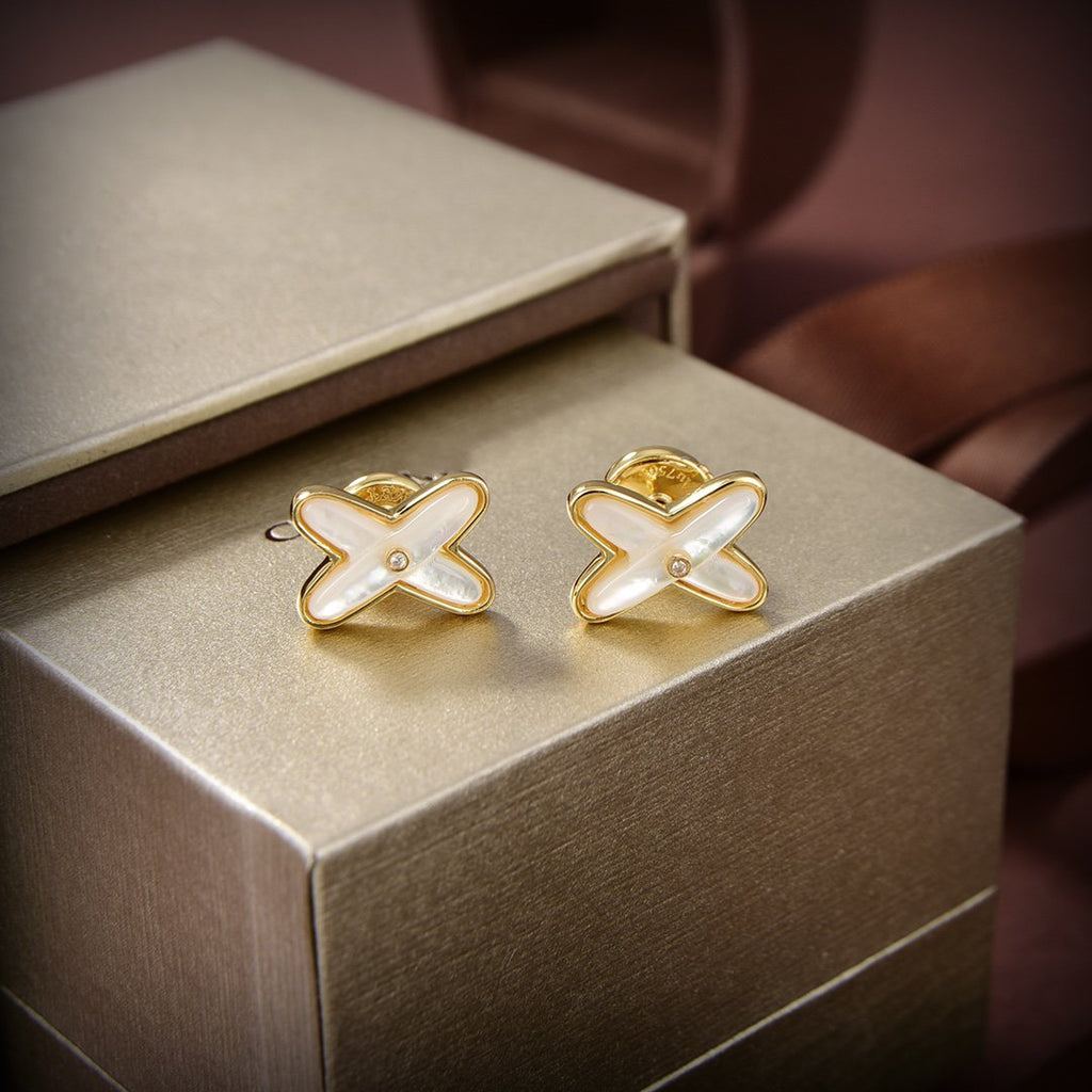 ¡®Imperial¡¯JEUX DE WHITE MOP GOLD DIAMOND EARRINGS
