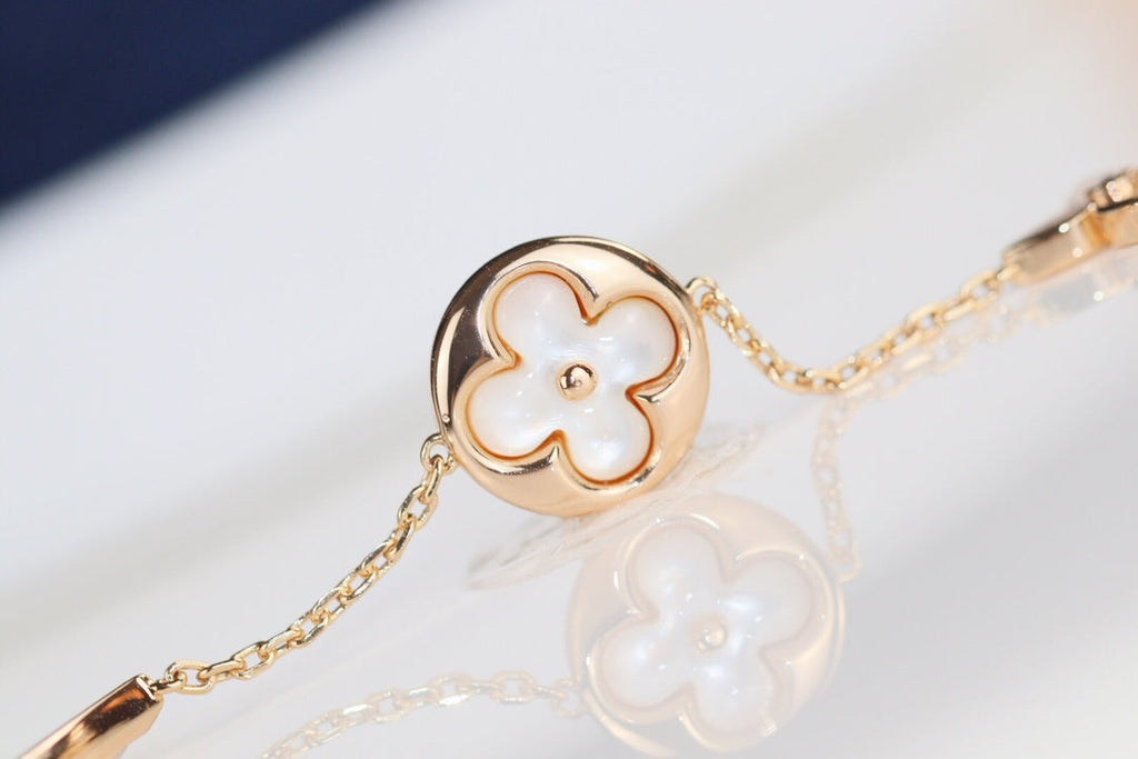 ¡®Imperial¡¯LEAF CLOVER BRACELET