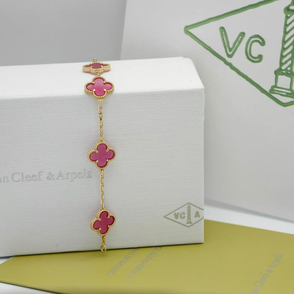 [Imperial] NEW CLOVER 5 MOTIFS PINK ENAMEL BRACELET
