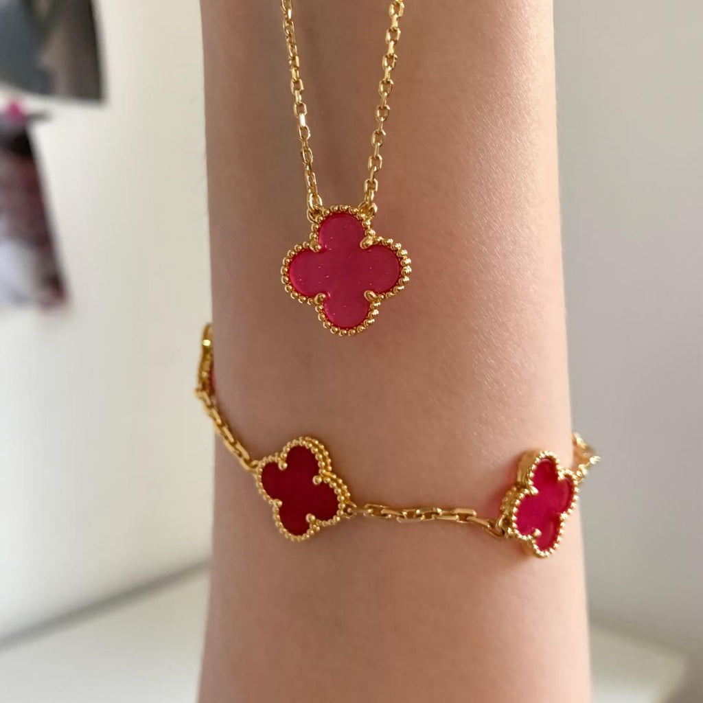 [Imperial]  NEW CLOVER 15MM PINK ENAMEL NECKLACE