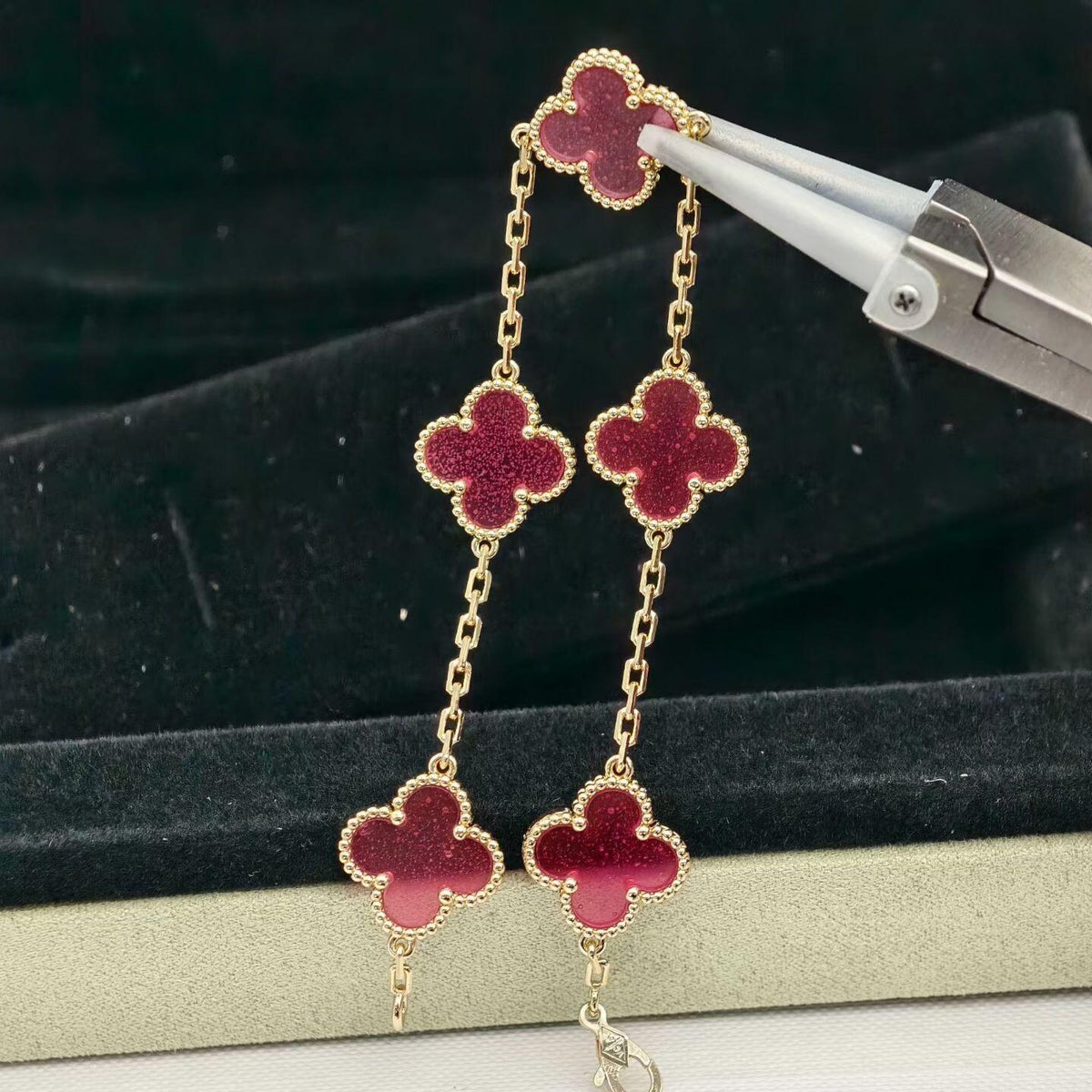 [Imperial] NEW CLOVER 5 MOTIFS PINK ENAMEL BRACELET