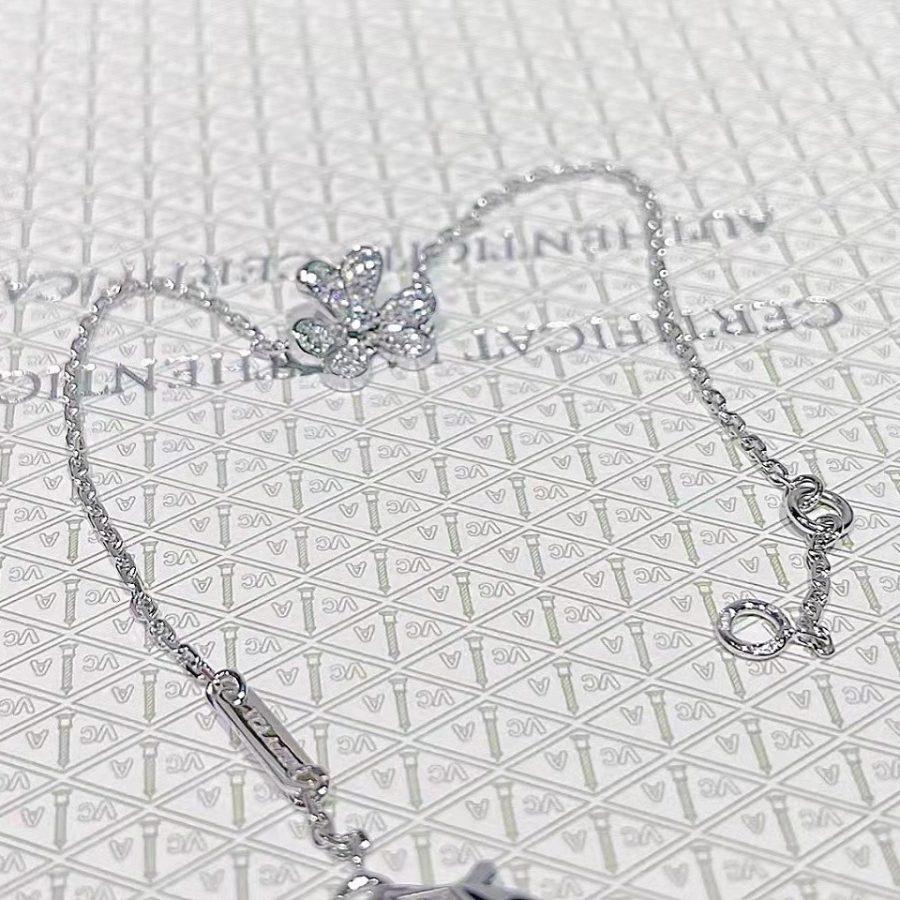 ¡®Imperial¡¯FRIVOLE SILVER FLOWER DIAMOND BRACELET