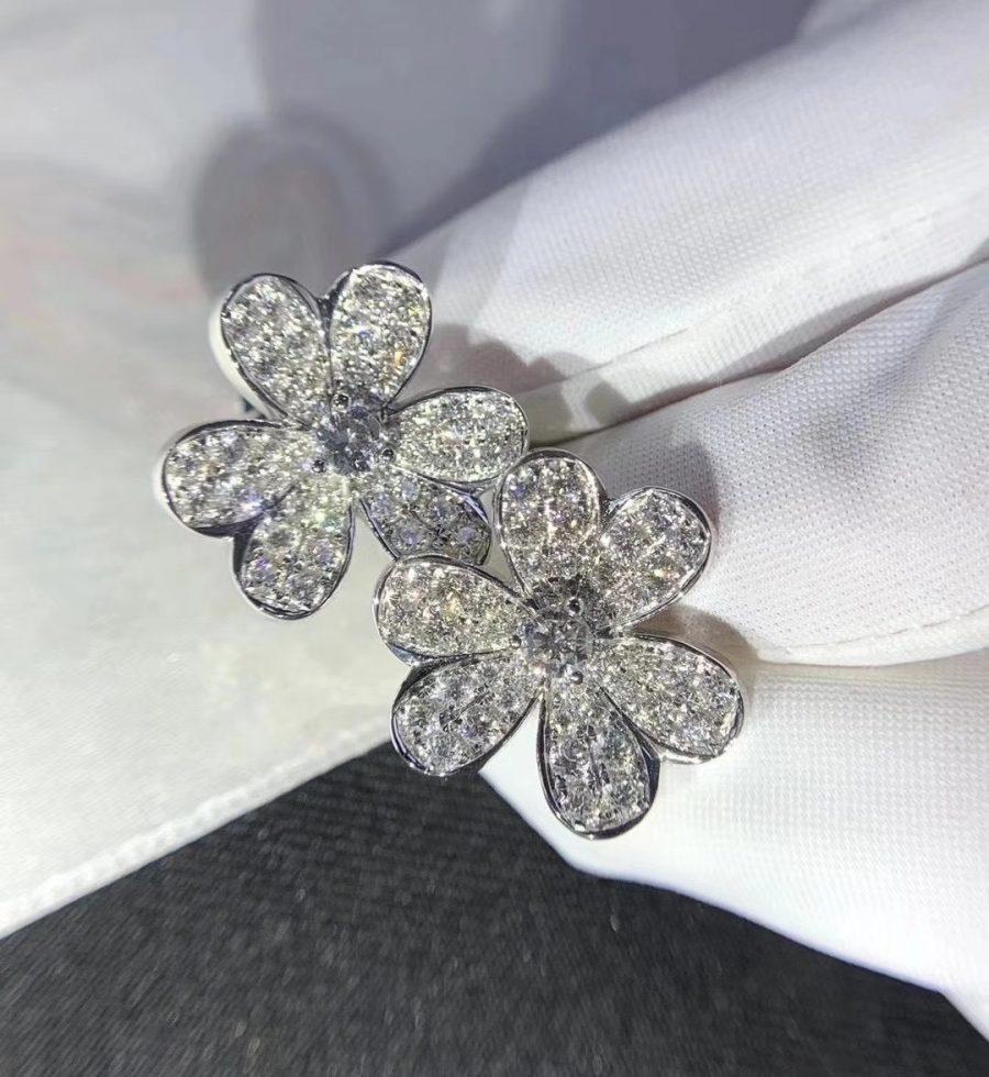 ¡®Imperial¡¯FRIVOLE SILVER FLOWER DIAMOND EARRINGS